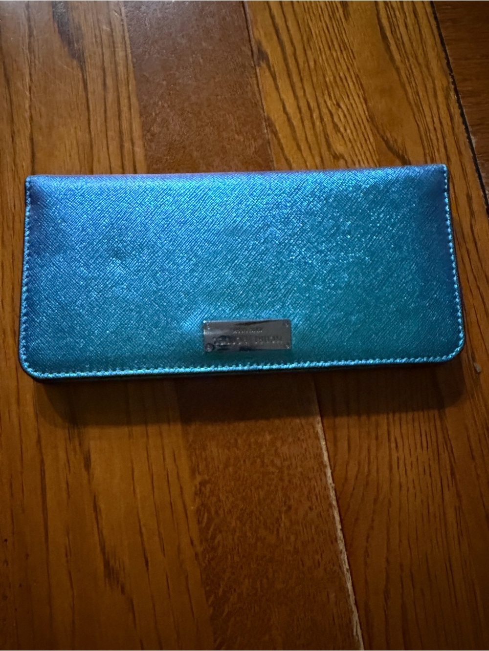 Henri Bendel Irridescent Teal Continental Wallet in VGUC